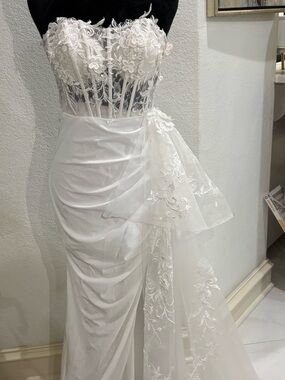 May Queen White Strapless Bridal Bustier Gown
